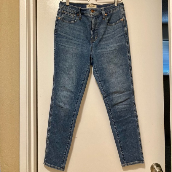 High Rise Skinny Jeans - Picture 3 of 5